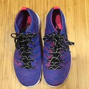 Nike Free Flynit Chukka